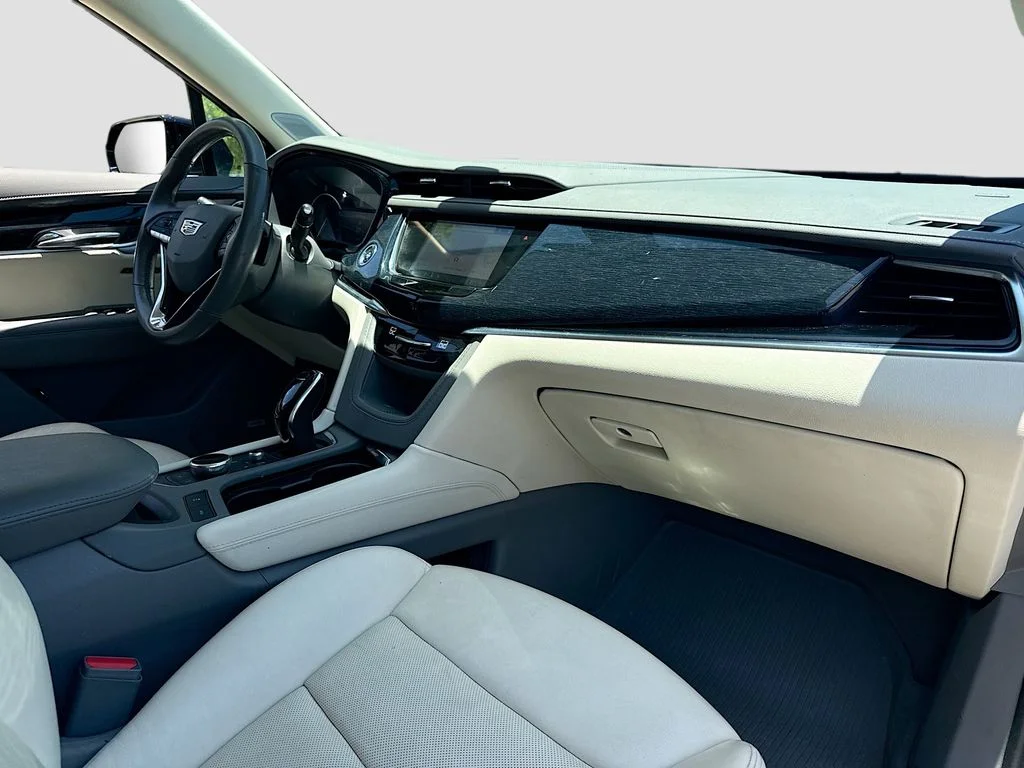 Used 2024 Black Cadillac Premium Luxury image 34