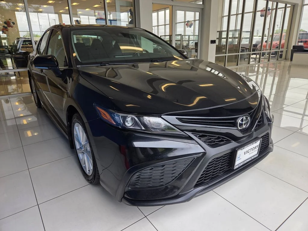 Used 2024 Midnight Black Metallic Toyota SE image 3