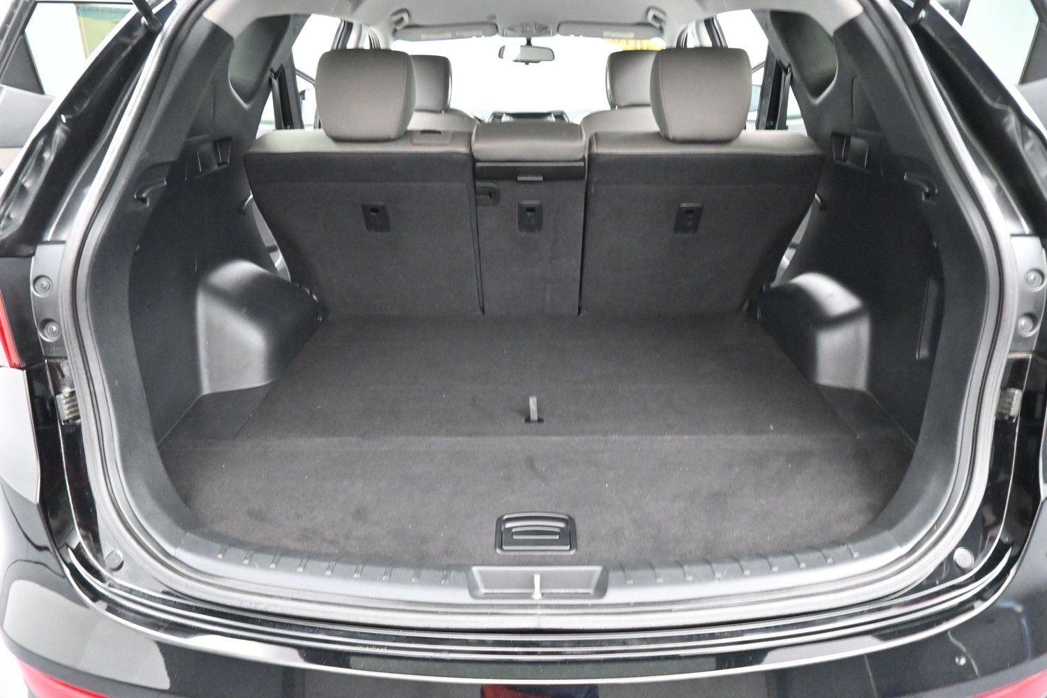 Used 2016 Twilight Black Hyundai FWD 4dr 2.4 image 9