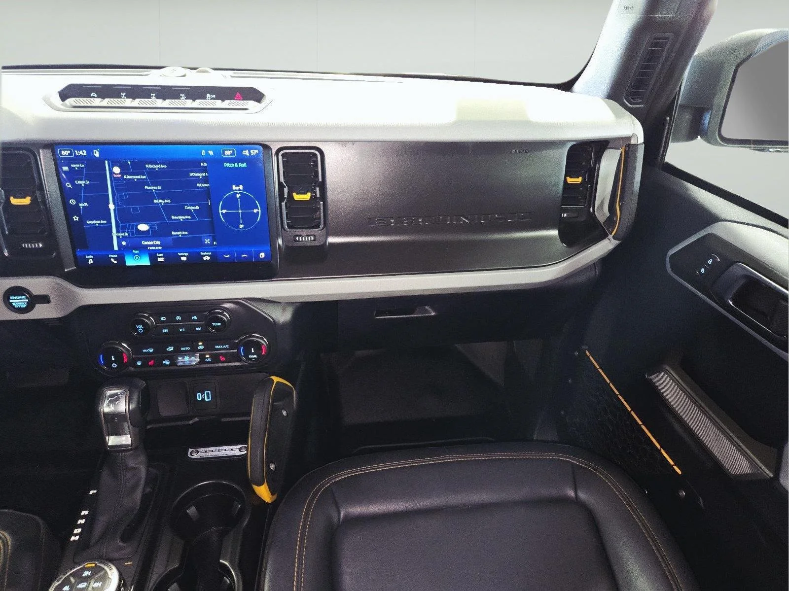 Used 2022 Cactus Gray Ford Badlands Advanced image 46