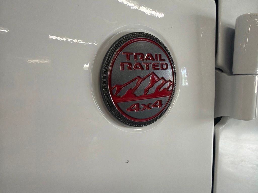 New 2026 Bright White Clearcoat Jeep Rubicon X image 13