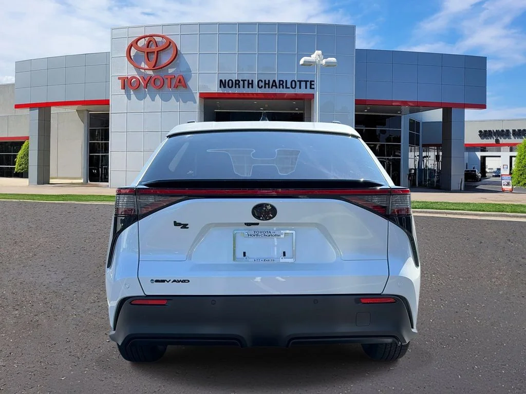 New 2026 Wind Chill Pearl Toyota XLE image 6