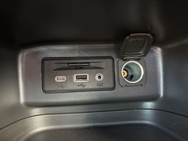 Used 2022 Black Chevrolet LT image 21