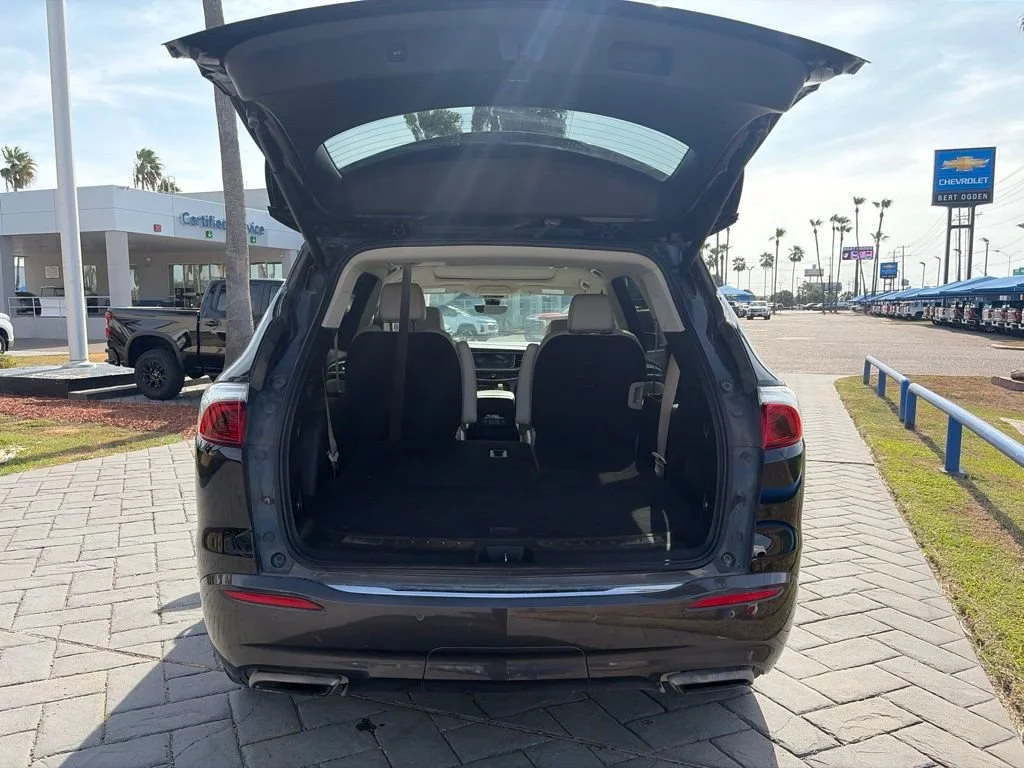 Used 2022 Ebony Twilight Metallic Buick Premium image 6