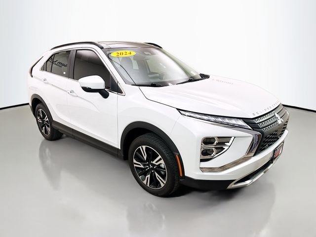 2024 Mitsubishi Eclipse Cross SE S-AWC's photo