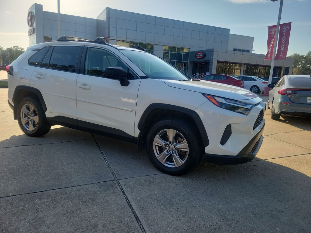 Certified Used 2023 White Toyota LE image 9