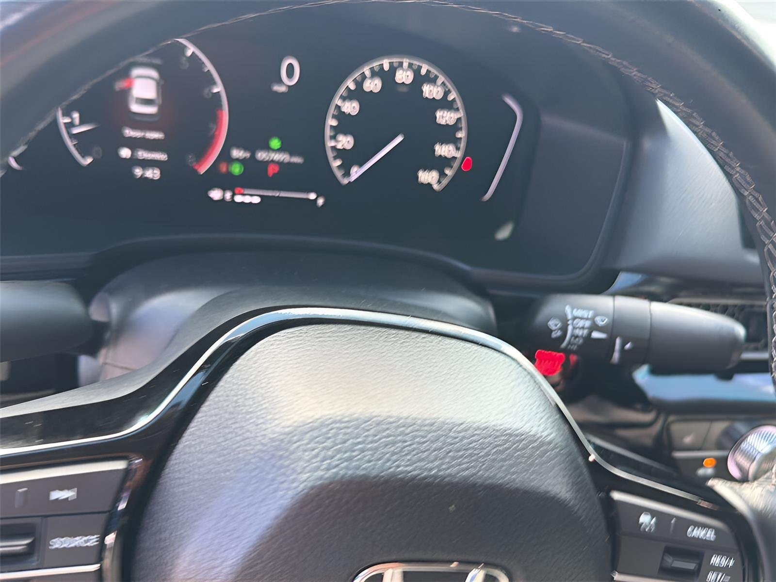 Used 2023 White Honda EX w/o BSI image 6