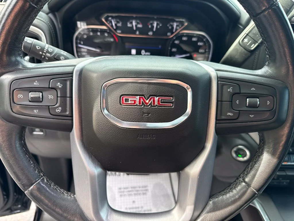 Used 2021 Black GMC SLT image 27