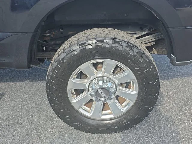 Used 2019 Black Ford Platinum image 34