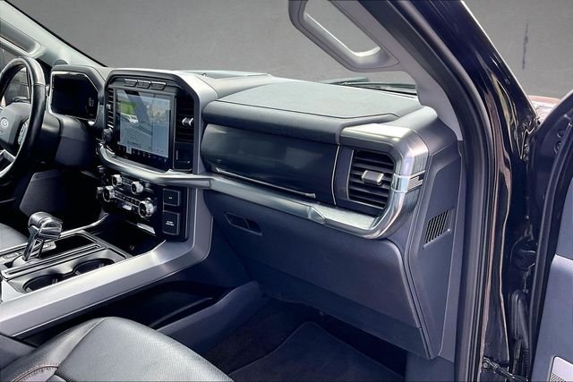 Used 2022 Black Ford Lariat image 13