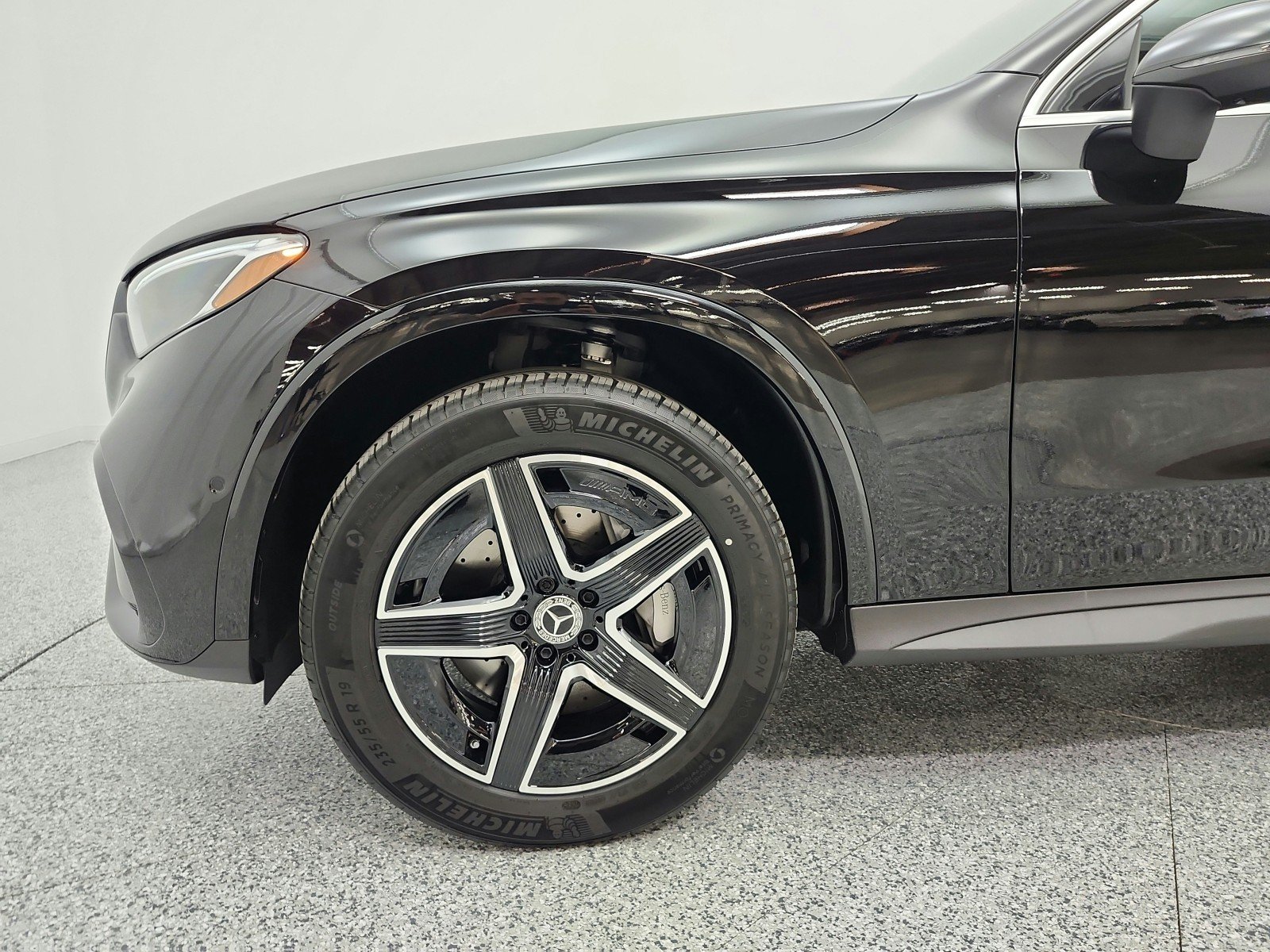 New 2026 Black Mercedes-Benz GLC 300 SUV image 15