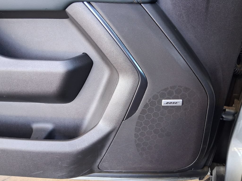 Used 2025 Sterling Metallic GMC AT4 image 18
