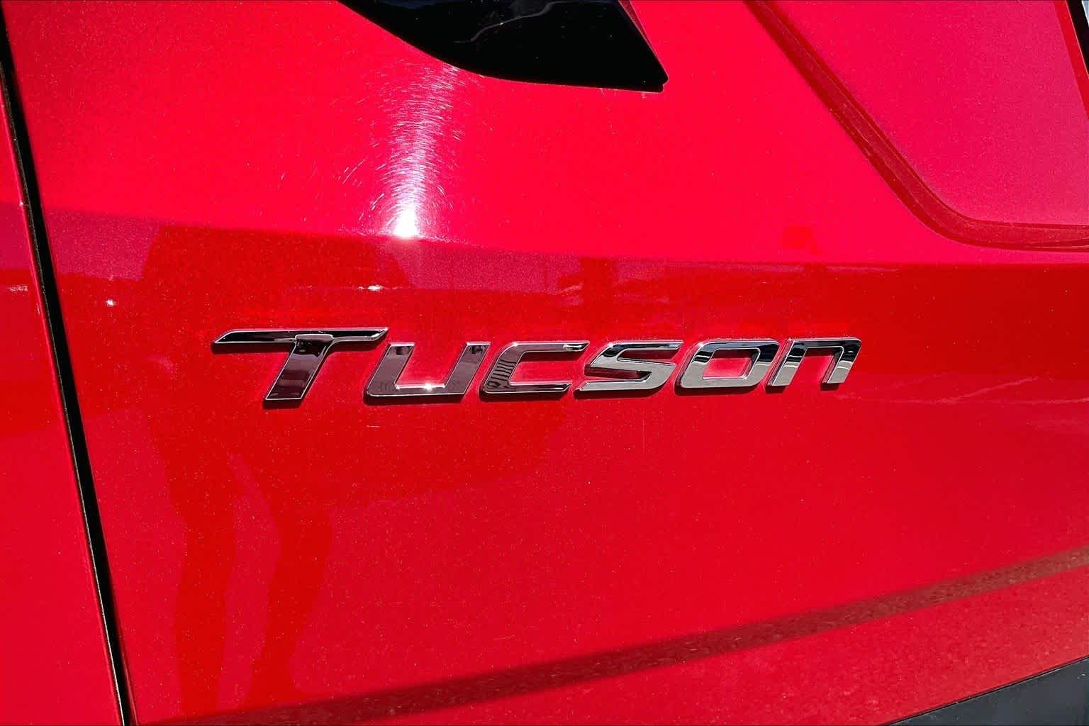 Used 2022 Calypso Red Hyundai SEL image 31