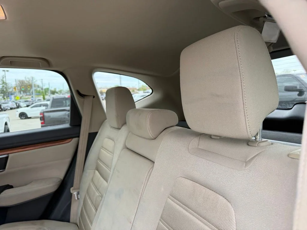 Used 2017 White Honda EX image 24
