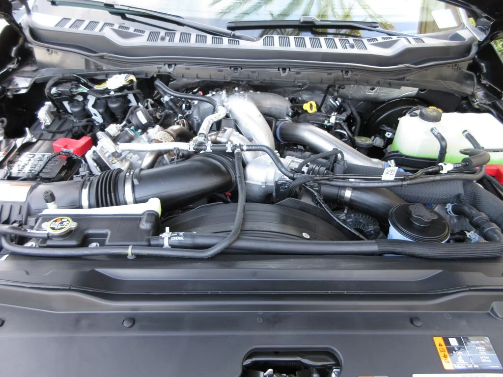 New 2026 Carbonized Gray Metallic Ford XL image 26