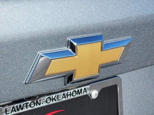 New 2026 Sterling Gray Metallic Chevrolet LT image 32