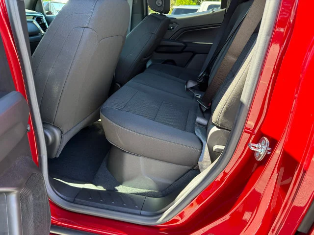 Used 2025 Volcanic Red Tintcoat GMC Elevation image 20
