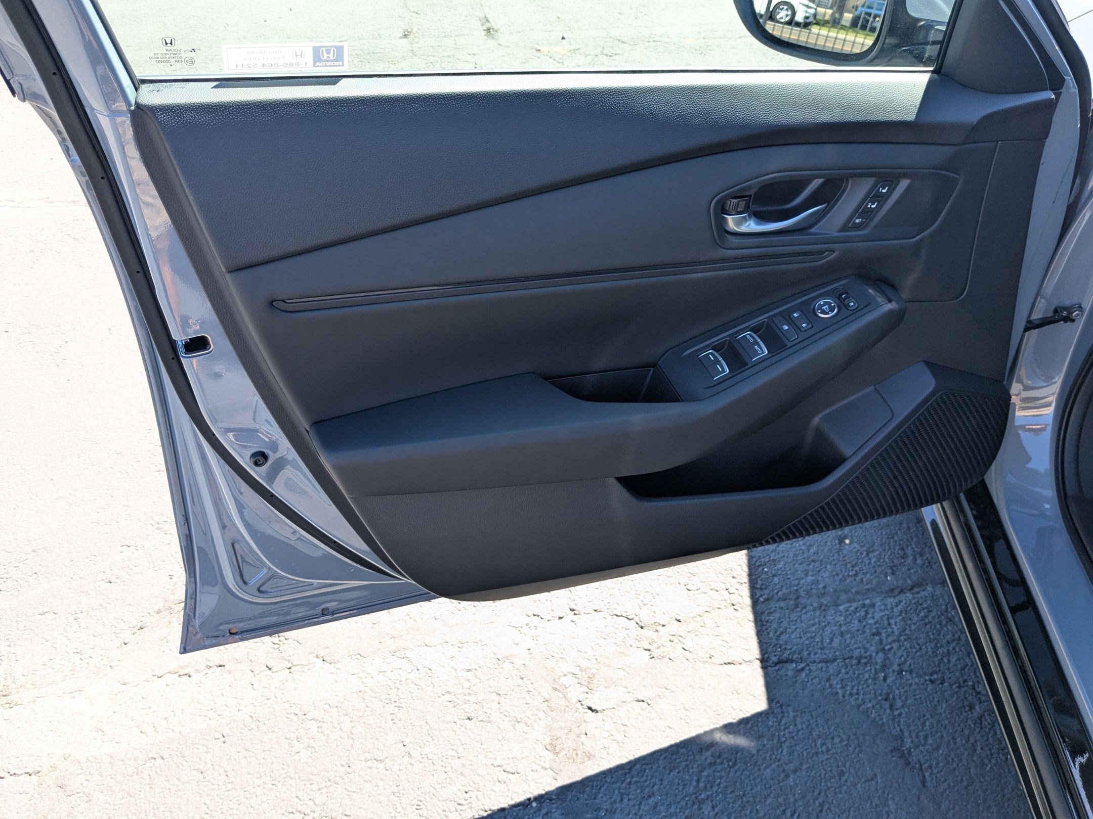 New 2026 Urban Gray Pearl Honda EX-L image 10