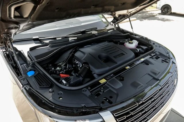New 2026  Land Rover SE image 66