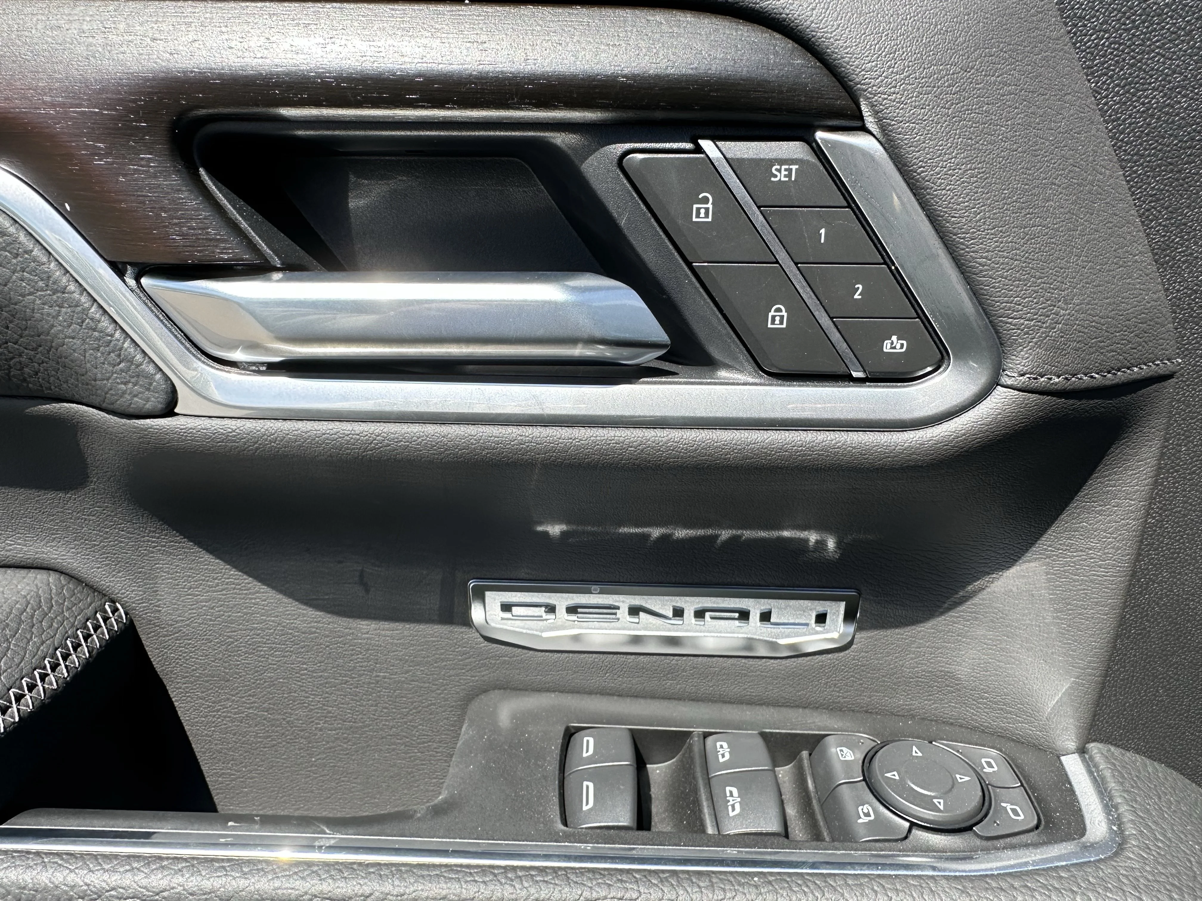 New 2026 Glacier White Tricoat GMC Denali image 10