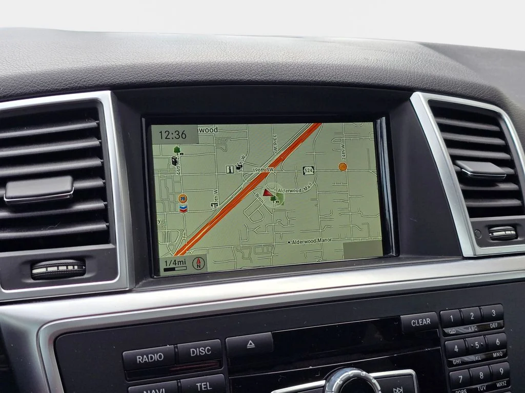 Used 2015  Mercedes-Benz ML 250 image 25