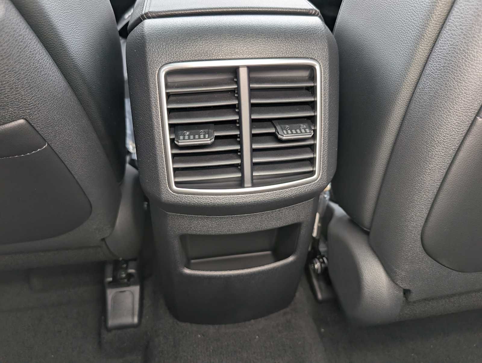 New 2026 Glacial White Pearl Kia X-Line image 16