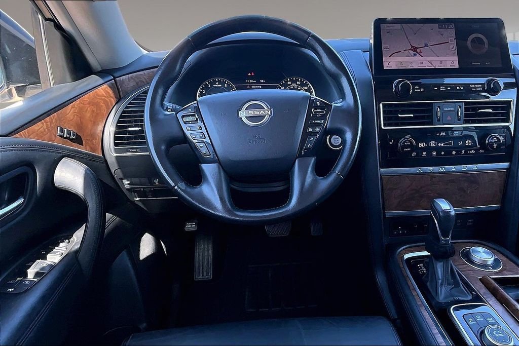 Used 2022 White Nissan SL image 5