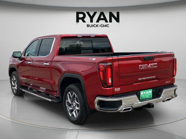 2026 GMC Sierra 1500 SLT - Photo 6