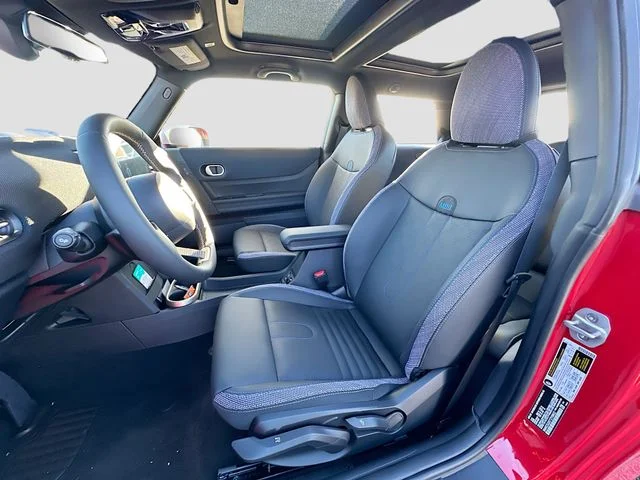 New 2026 Red MINI Signature Plus image 15