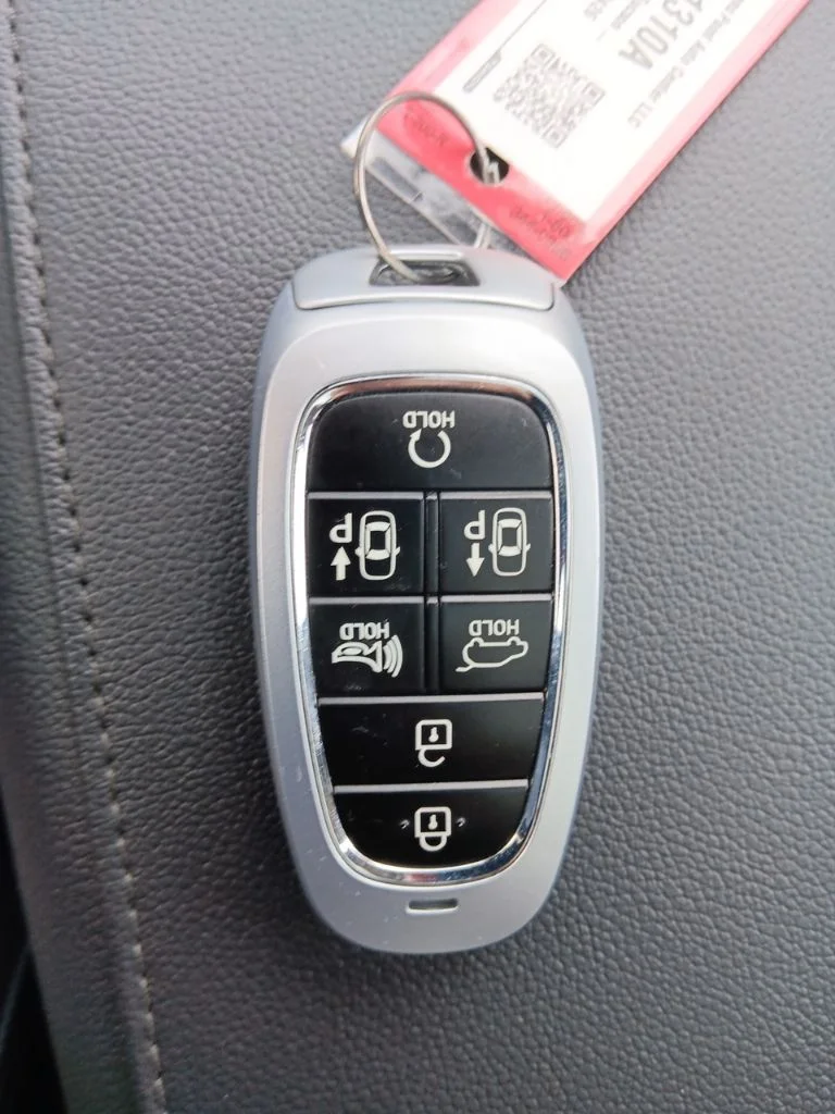 Used 2024 Shimmering Silver Hyundai Limited image 22