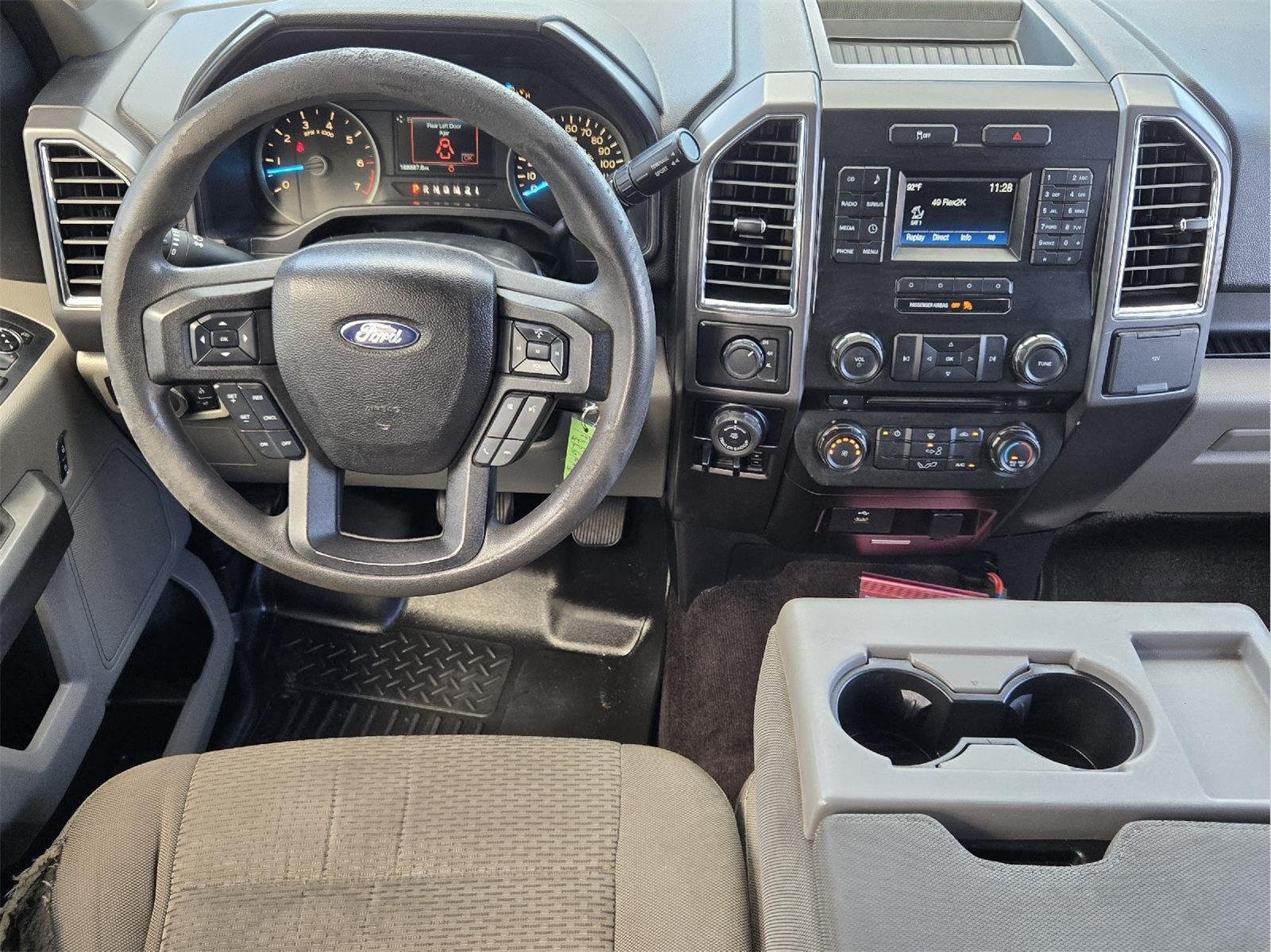 Used 2016 Oxford White FORD  image 27