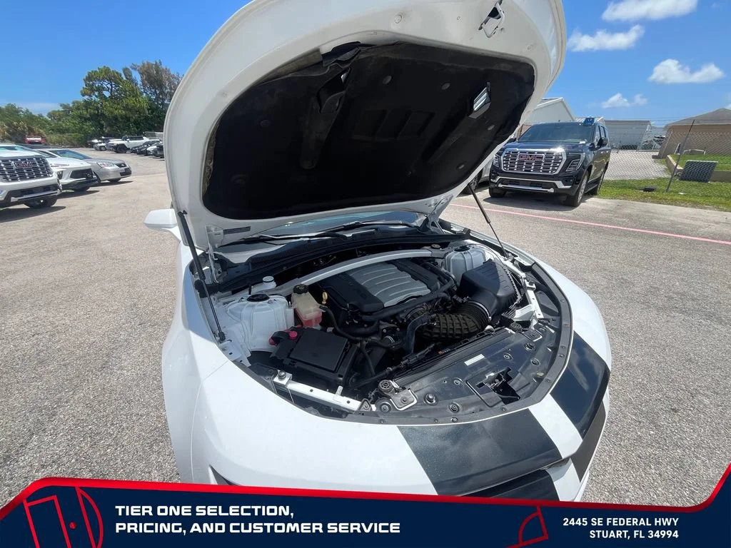 Used 2018 SUMMIT WHITE Chevrolet 1SS image 16