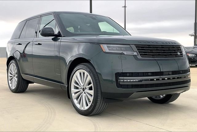 New 2026 Belgravia Green Land Rover SE image 2