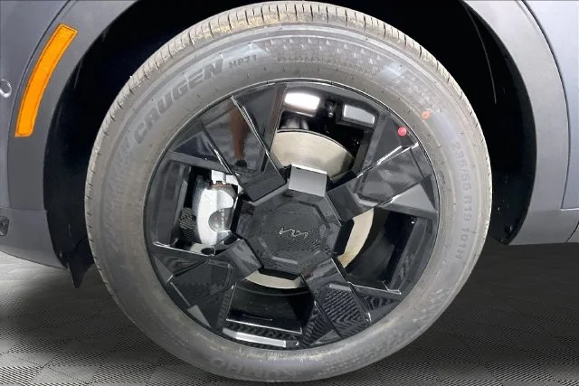 New 2027 Gray Kia X-Line image 13