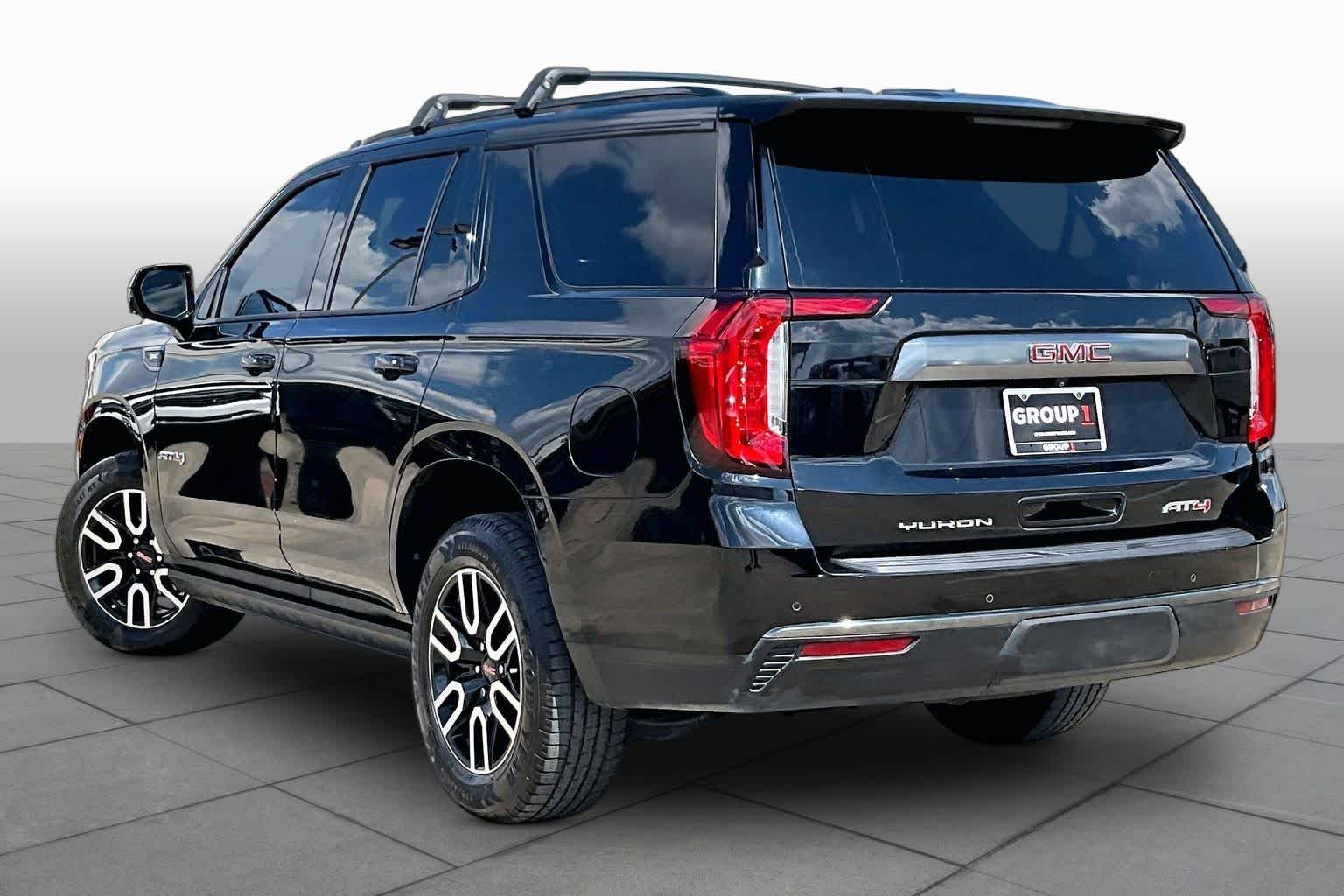 Used 2021 Onyx Black GMC AT4 image 12