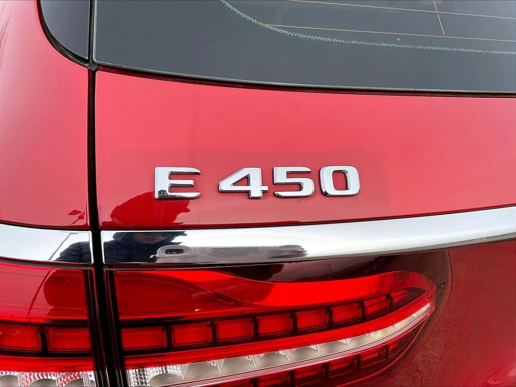 Used 2021 designo Cardinal Red Metallic Mercedes-Benz E 450 image 24