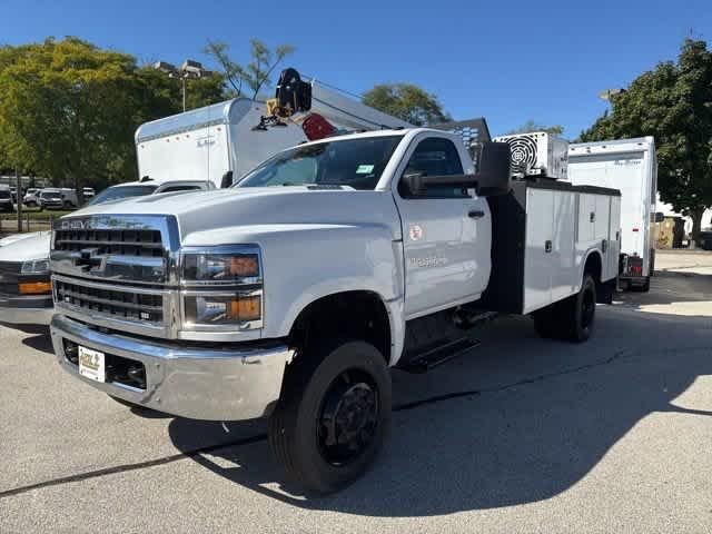 New 2024 Summit White Chevrolet Work Truck image 3