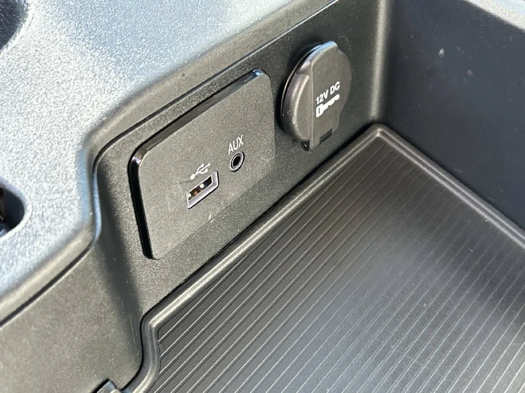 Used 2015 White Ram Express image 49