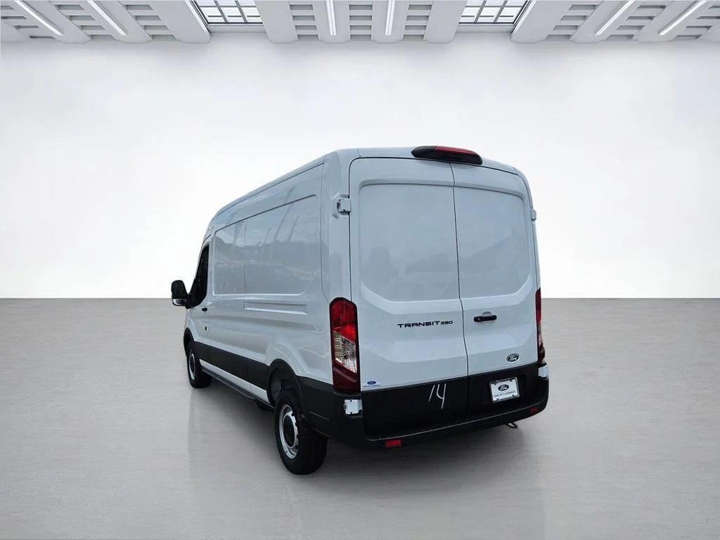 2026 Ford Transit Van Base - Photo 7