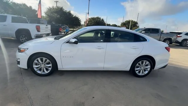 Used 2024 Summit White Chevrolet 1LT image 5
