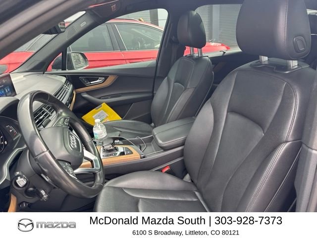 Used 2017 Blue Audi 3.0T Prestige image 5