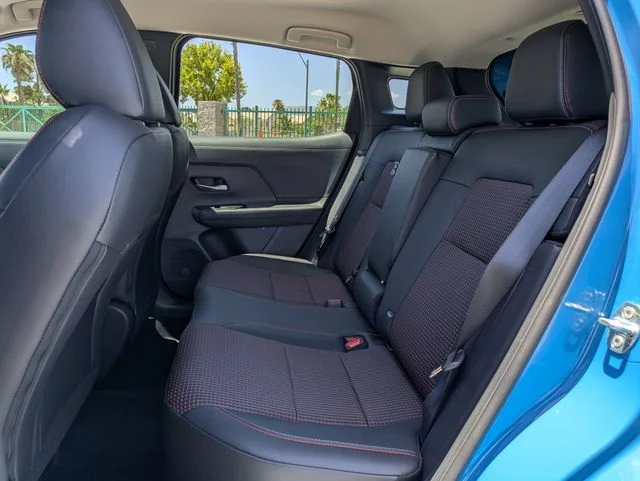 New 2026 Arctic Ice Blue Metallic / Super Black Two-tone Nissan SR image 7