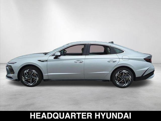 New 2026 Silver Hyundai SEL Sport image 7