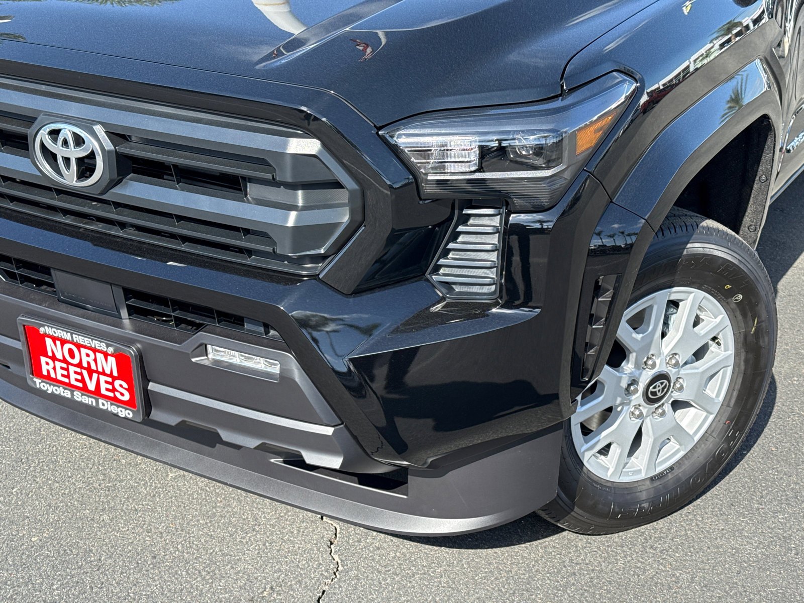 New 2026 Black Toyota  SR5 image 3