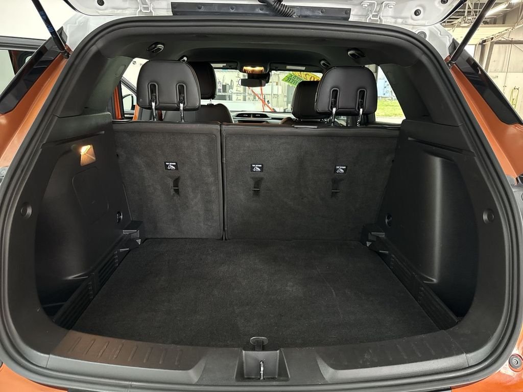 Used 2022 Orange Metallic Chevrolet ACTIV image 33