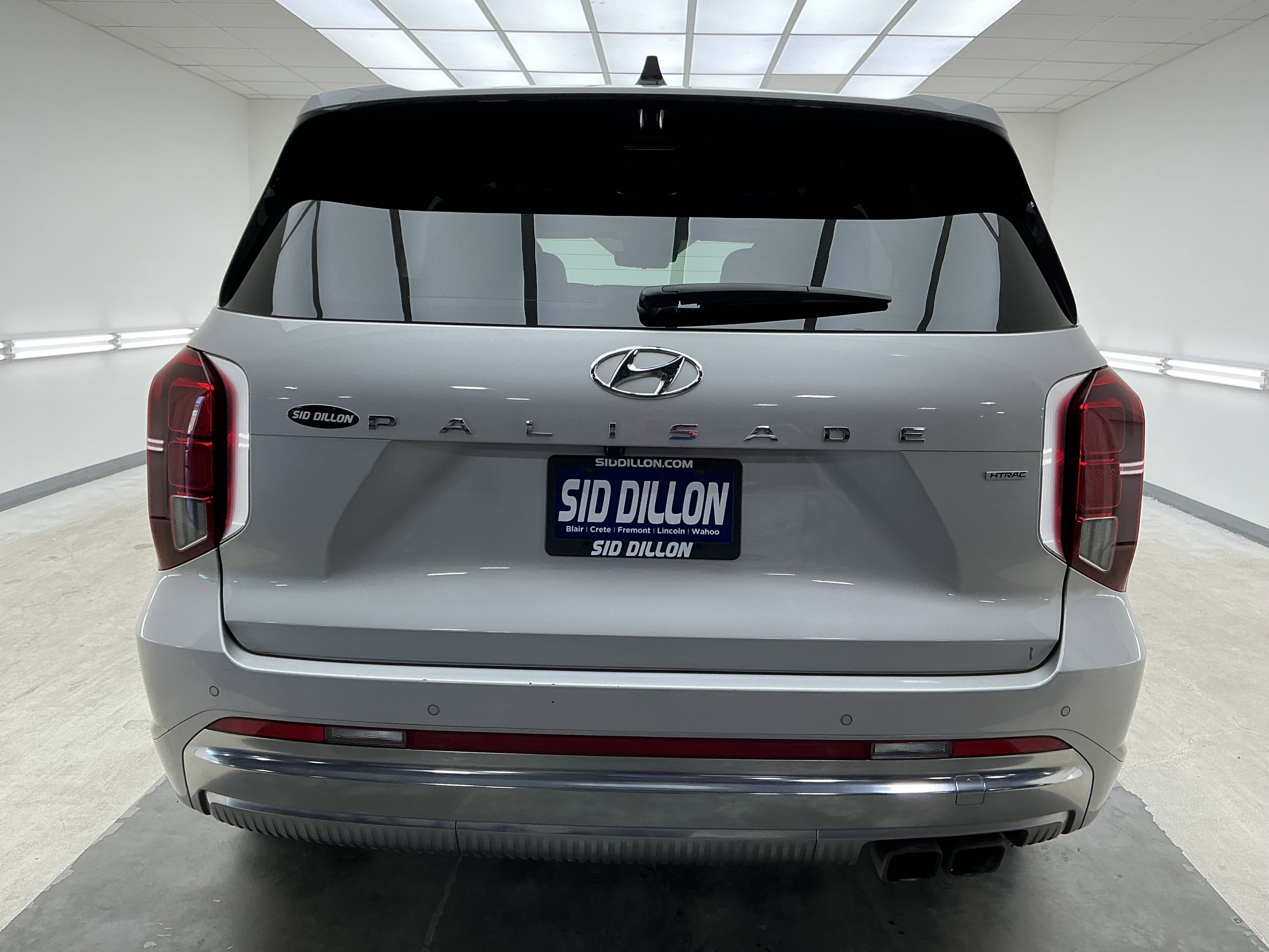Certified Used 2023 Typhoon Silver Hyundai Calligraphy image 5