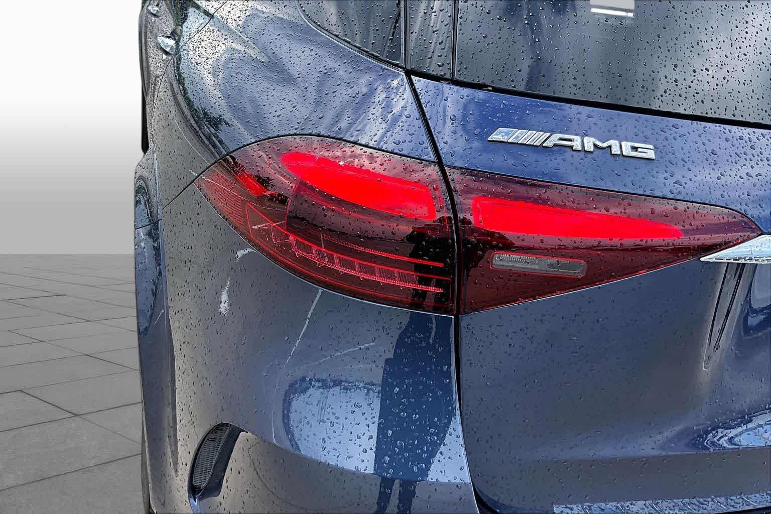 Used 2024 Twilight Blue Metallic Mercedes-Benz AMG® GLE 53 image 25