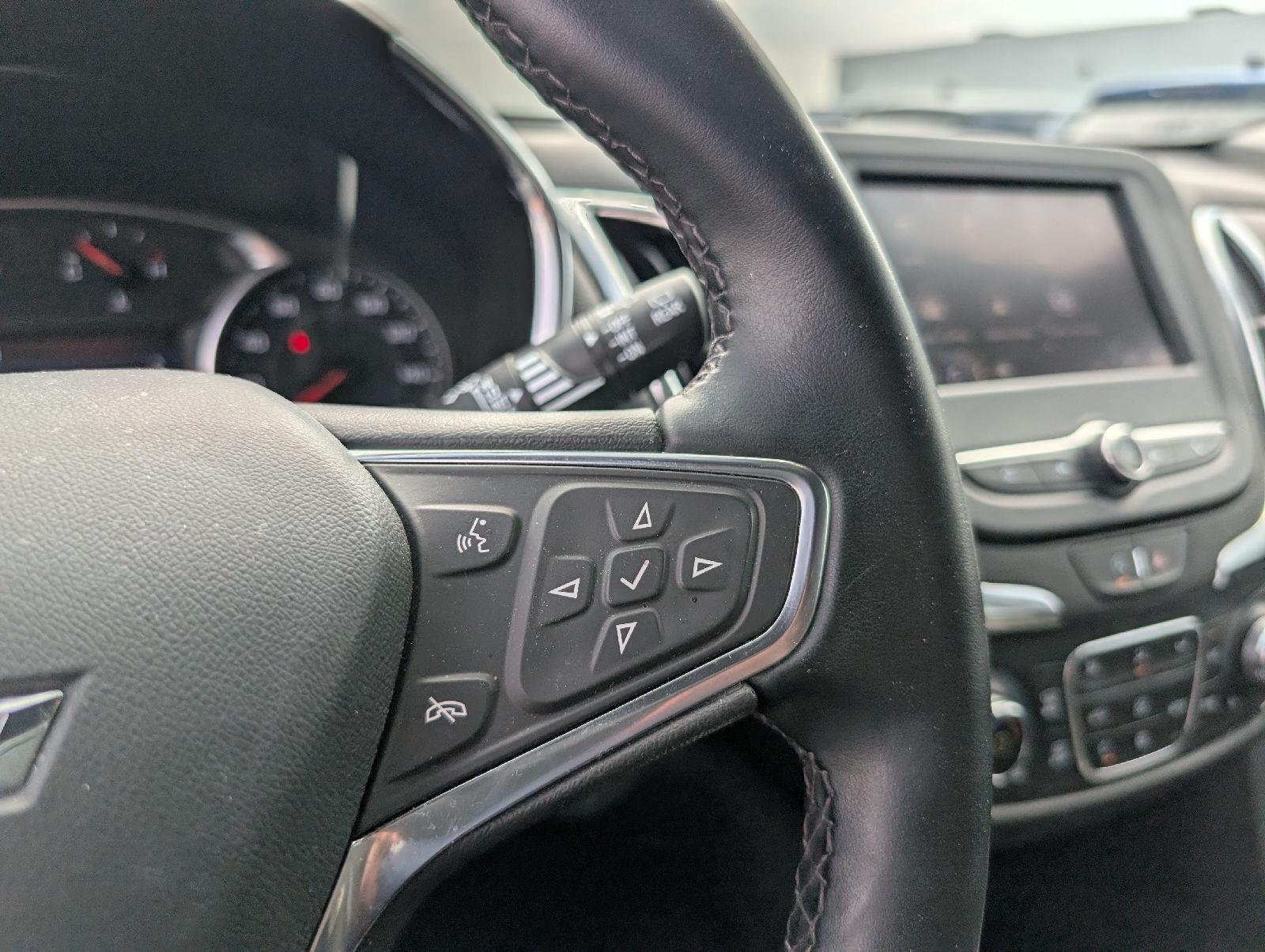 Used 2024 Summit White Chevrolet LT image 17