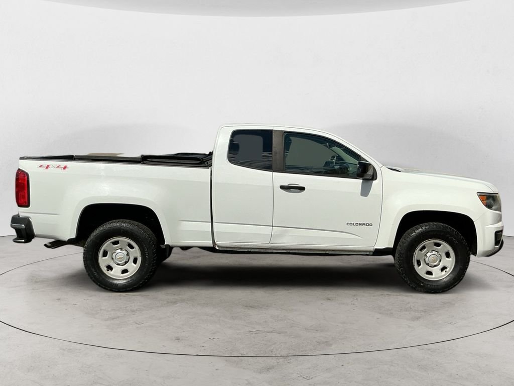 Used 2016 White Chevrolet Work Truck image 4