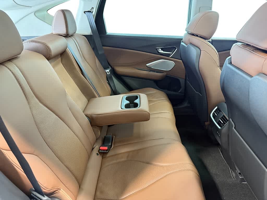New 2026 Liquid Carbon Metallic Acura w/Technology Package image 33
